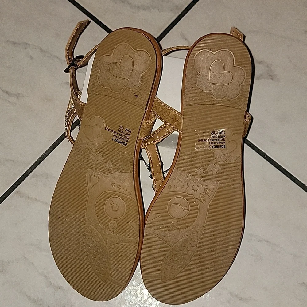 DECORATED T-STRAP SANDALS - Picture 3 of 4